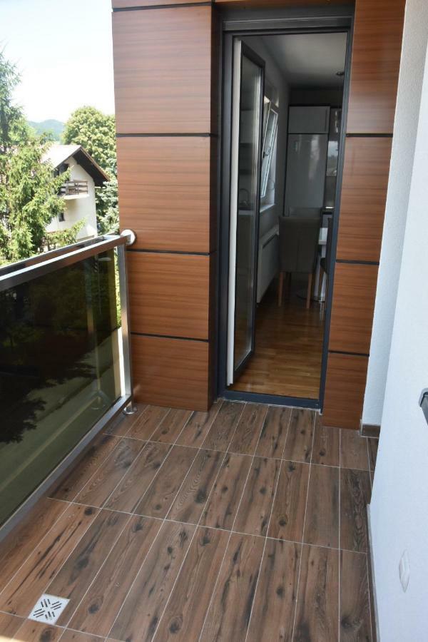 Relax Teslic Apartment ภายนอก รูปภาพ